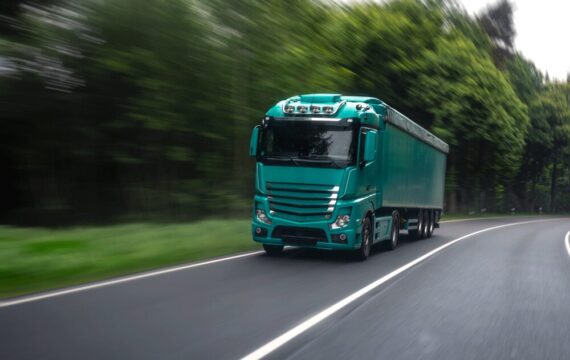 Circulación de camiones de hasta 44 toneladas en España: qué dice la nueva reforma del Reglamento General de Vehículos (2025)